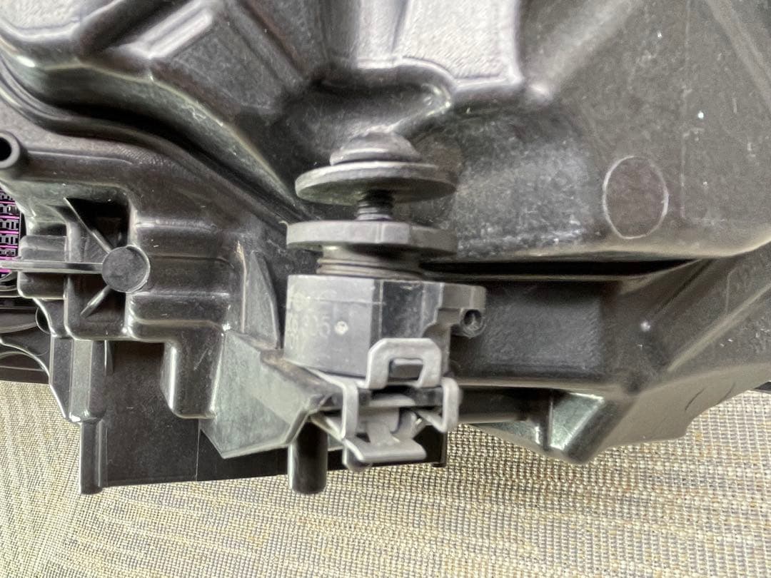 VW　ゴルフ7　5G　後期　ヘッドライト　右側　LED　5G2 941 036