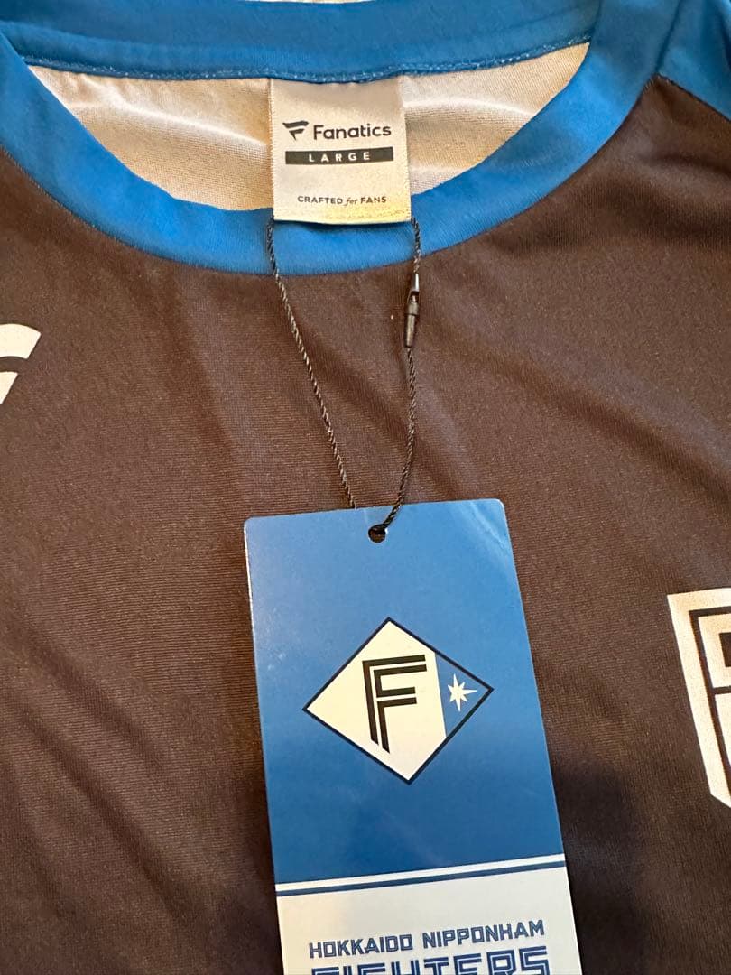 日本ハムファイターズ　【２４－２５】オンフィールドＴシャツブラック　袖ロゴ