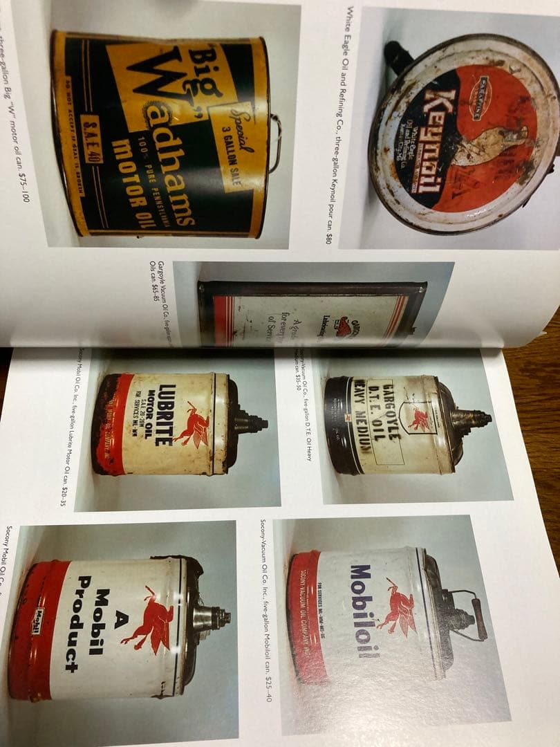 本　モービルコレクティブルズ/ガルフオイルコレクティブルズ　2冊セット