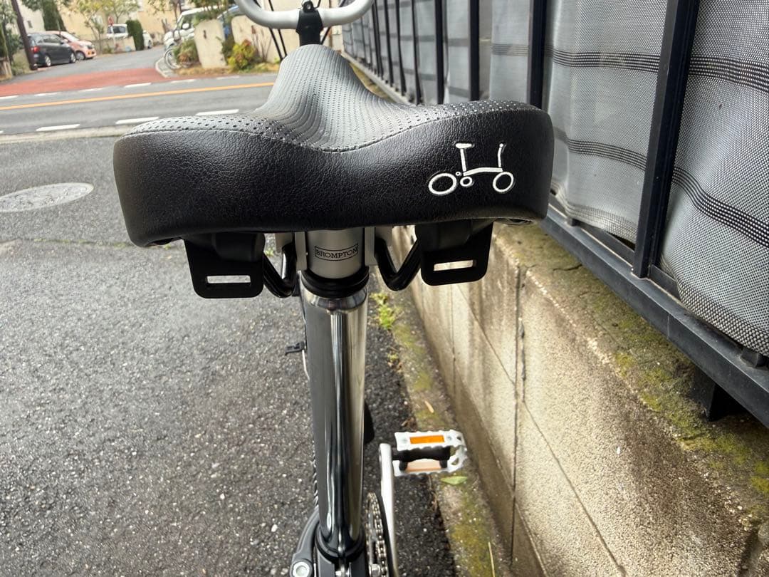 【大人カスタム】BROMPTON M6R BLACK 極美品　デッドストック