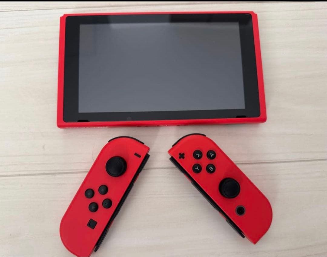 【中古美品】Nintendo Switch マリオレッド✕ブルーセット