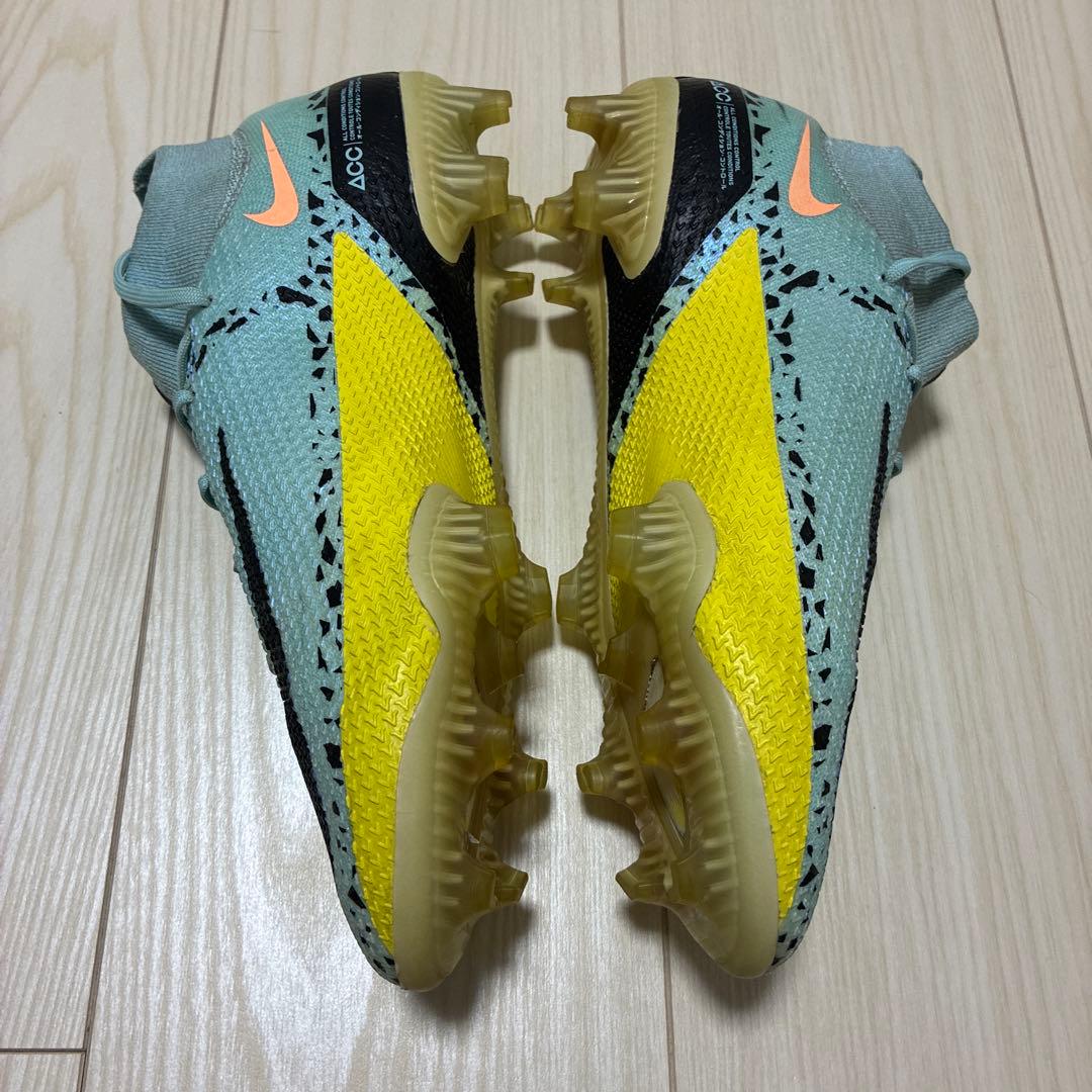 Nike Phantom GT スパイク