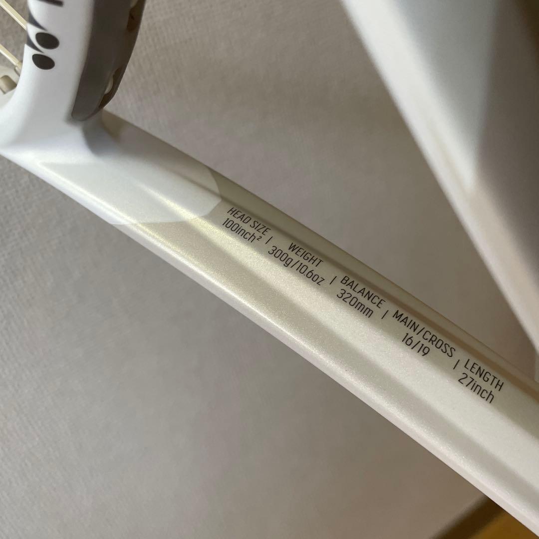 YONEX VCORE 100 G2 サンドベージュ