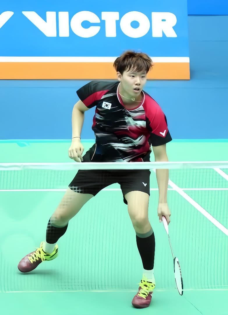 VICTOR韓国代表徐承宰選手着用モデル バドミントンシャツ トナミ実業団NTT