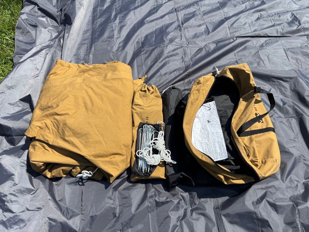 WAQ ALPHA TC ソロ用ティピテント、専用二股ポールグラウンドシート付き