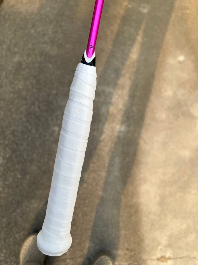 廃盤　Wilson ウィルソン CORAL BLX バトミントンラケット ピンク