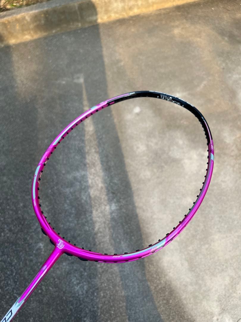 廃盤　Wilson ウィルソン CORAL BLX バトミントンラケット ピンク