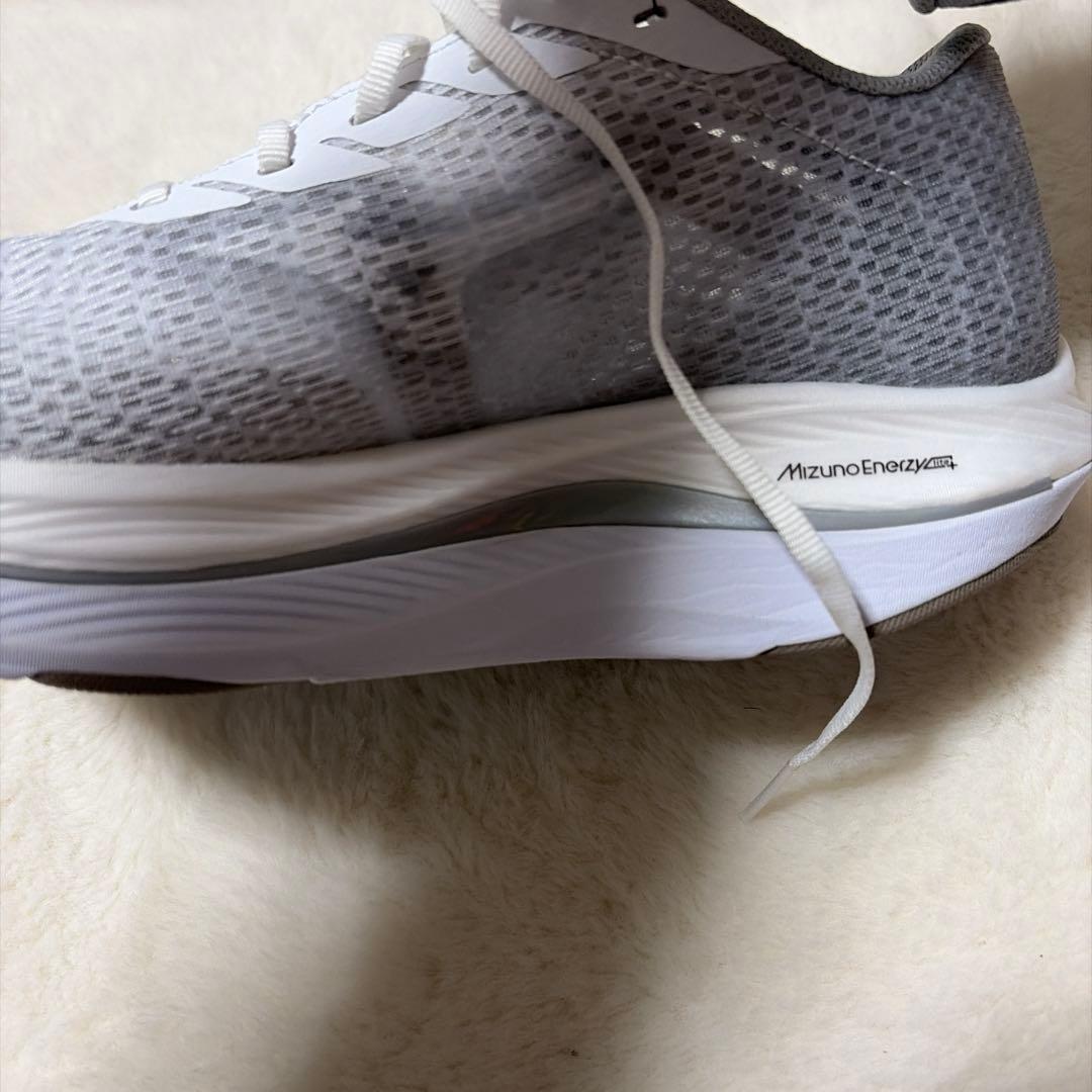 ミズノ　ウェーブベリオンフラッシュ2 wide 25.5㌢　新品未使用