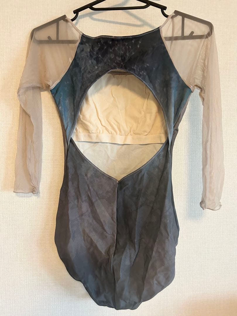 m*0様 チャコット Nelaライン　レオタード Lサイズ