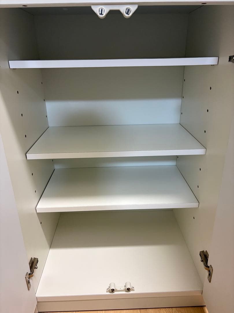 【最終値下げ】ニトリ 食器棚アルミナ2 シルバー 幅140cm