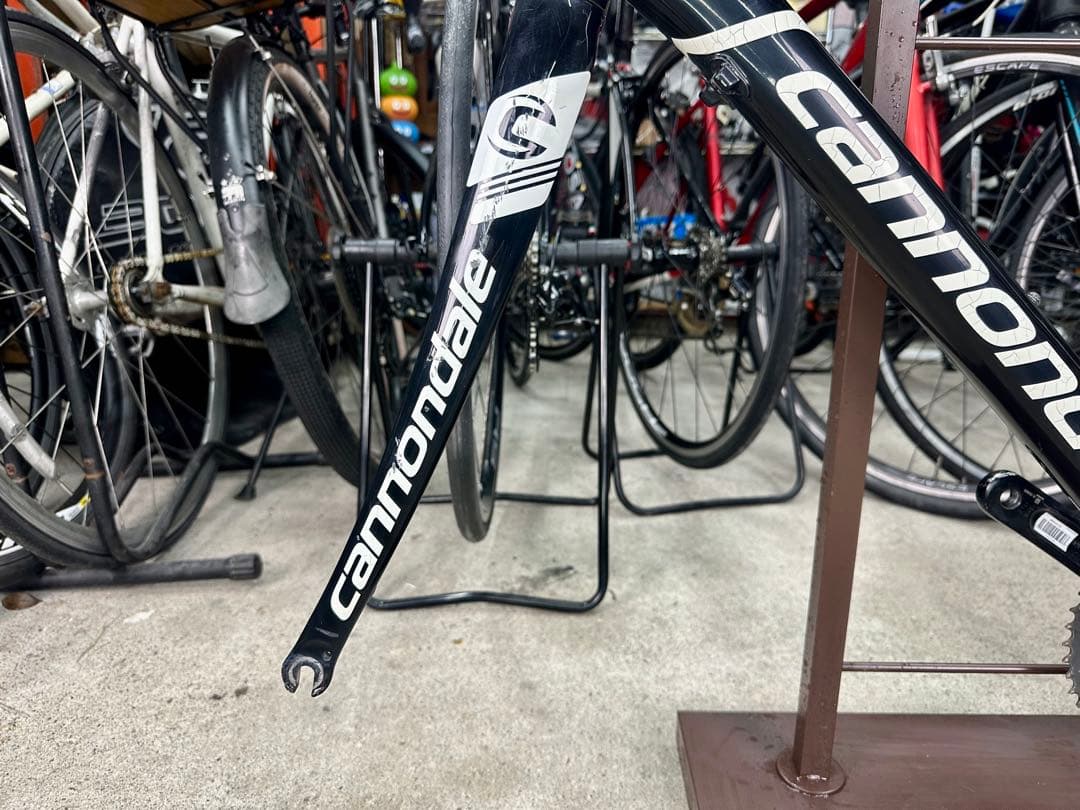 CAAD8 フレームセット！送料無料！デカール部ヤレ有りのためお安くどうぞ！