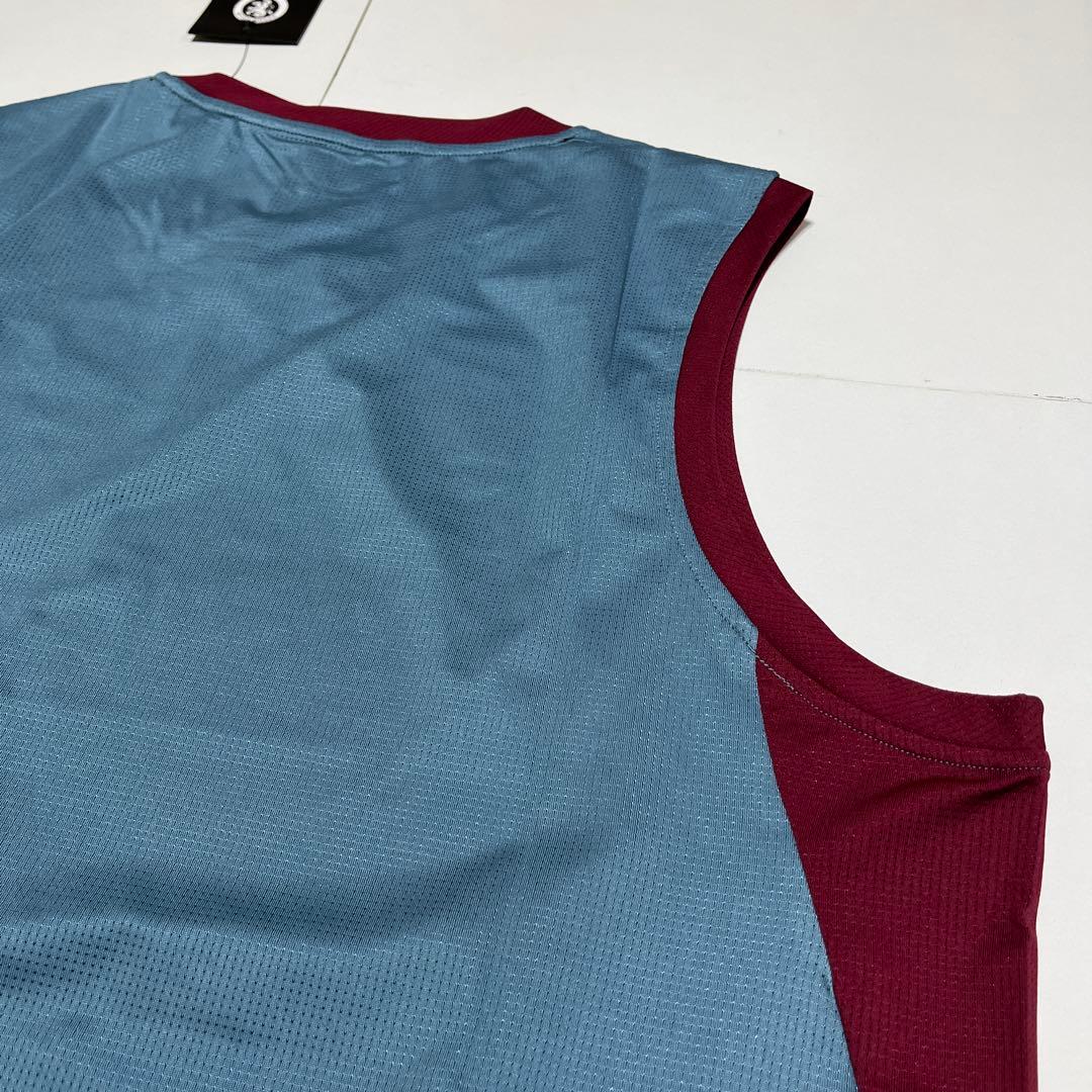 CASTORE アストンヴィラ ノースリーブ Lサイズ トレーニングウェア