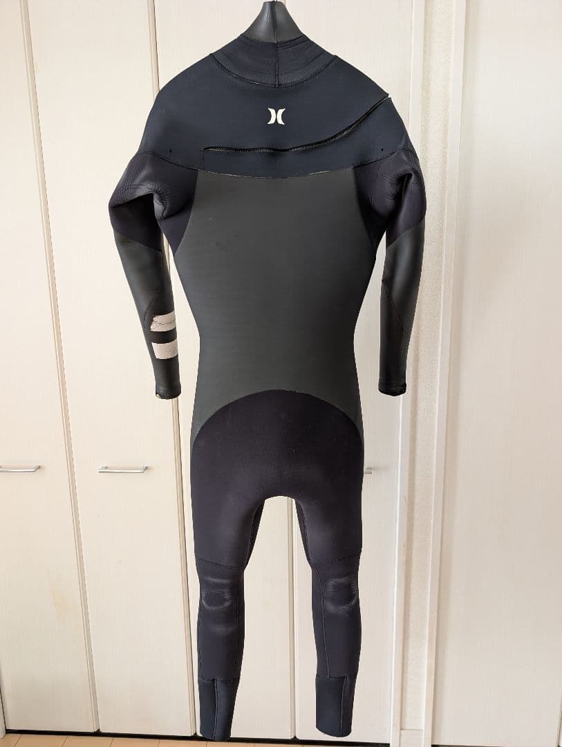 Hurley　セミドライ3/5ミリ