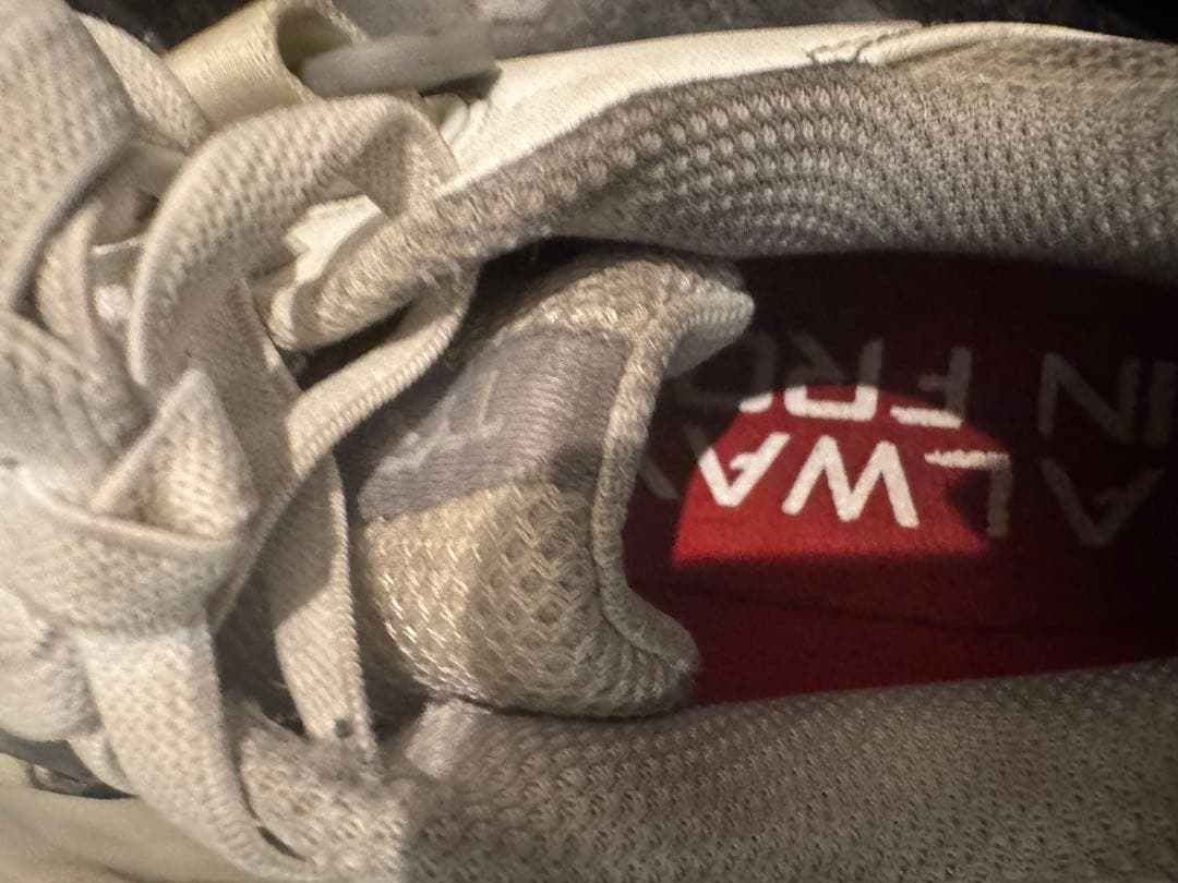 1*0様 TYR L-1 リフター 23.8cm 白×ガム ウエイトリフティング