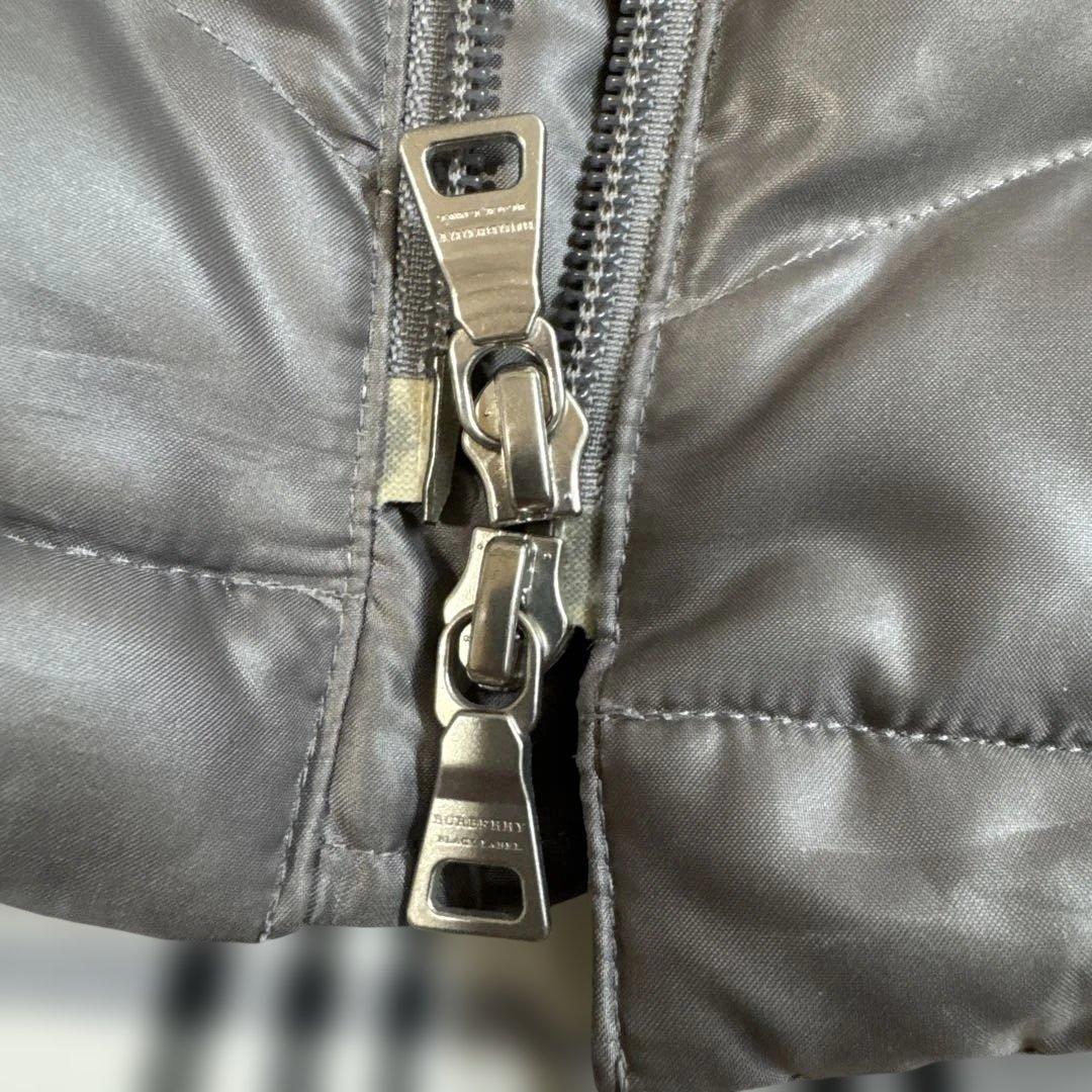 希少　BURBERRY BLACK LABEL ダウンベスト