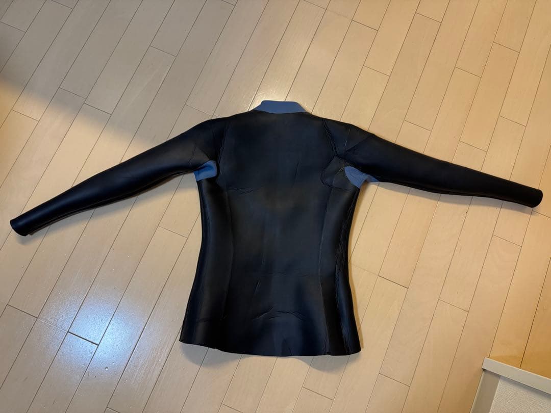 FELLOW レディース スキン タッパー フロントジップ 3mm Ｍサイズ