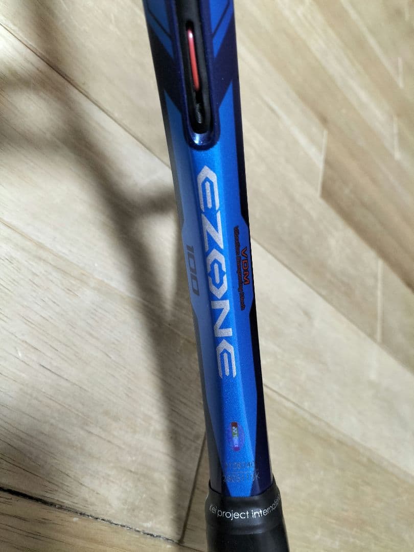 ■EZONE100 ヨネックス