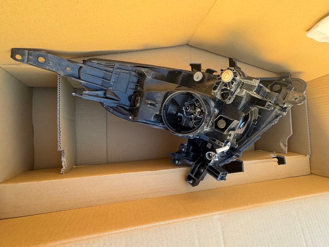 フェアレディZ34 ヘッドライト