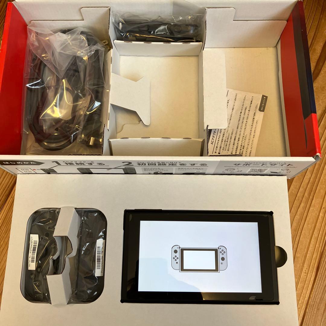 【中古】ワケアリ　ニンテンドーswitch グレー