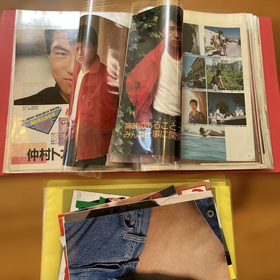 仲村トオル　切り抜き　大量　⭐︎４０ページ、60ページ　ファイル⭐︎両面　合計2冊②