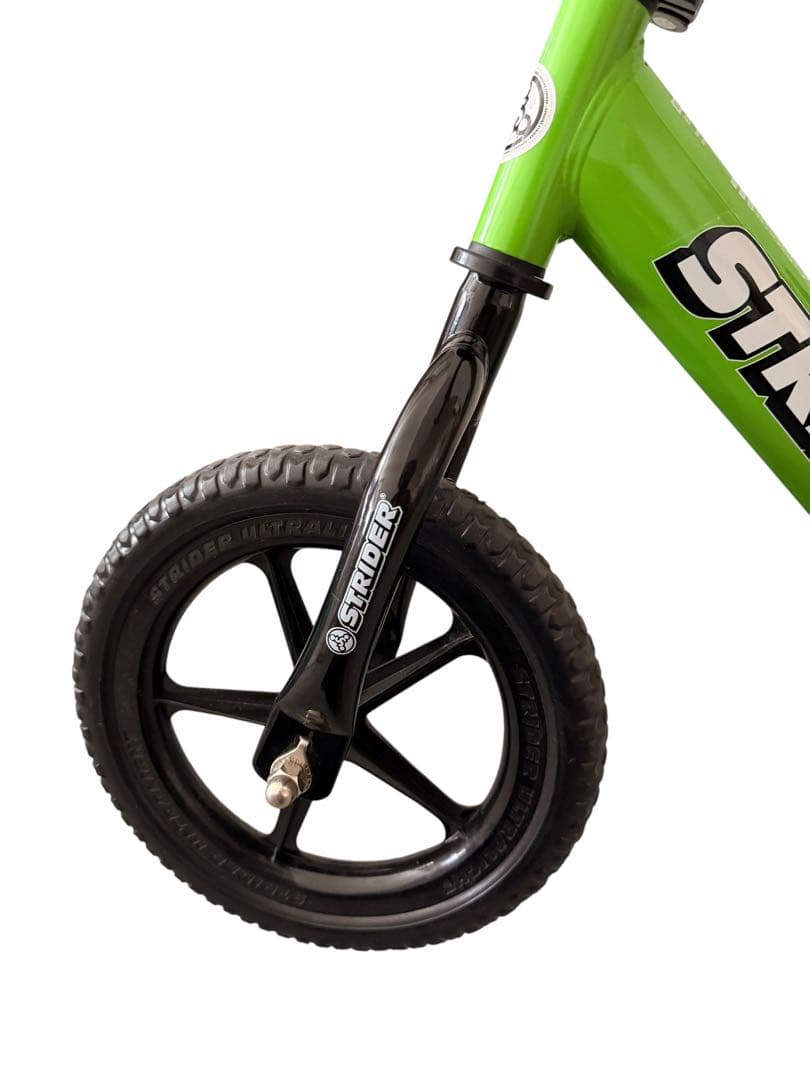 美品　ストライダー　STRIDER SPORT 12インチ グリーン 日本正規品