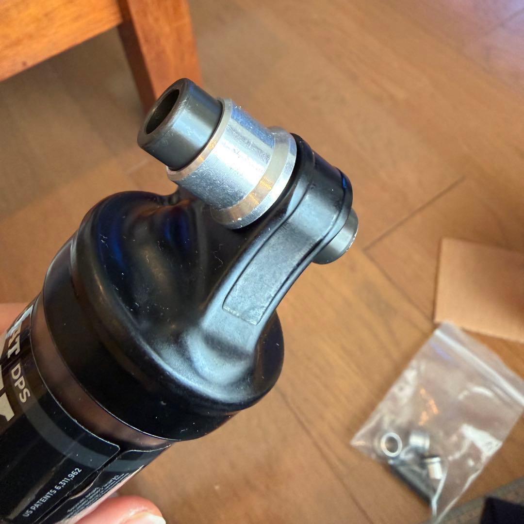 FOX FLOAT DPS リアサスペンション