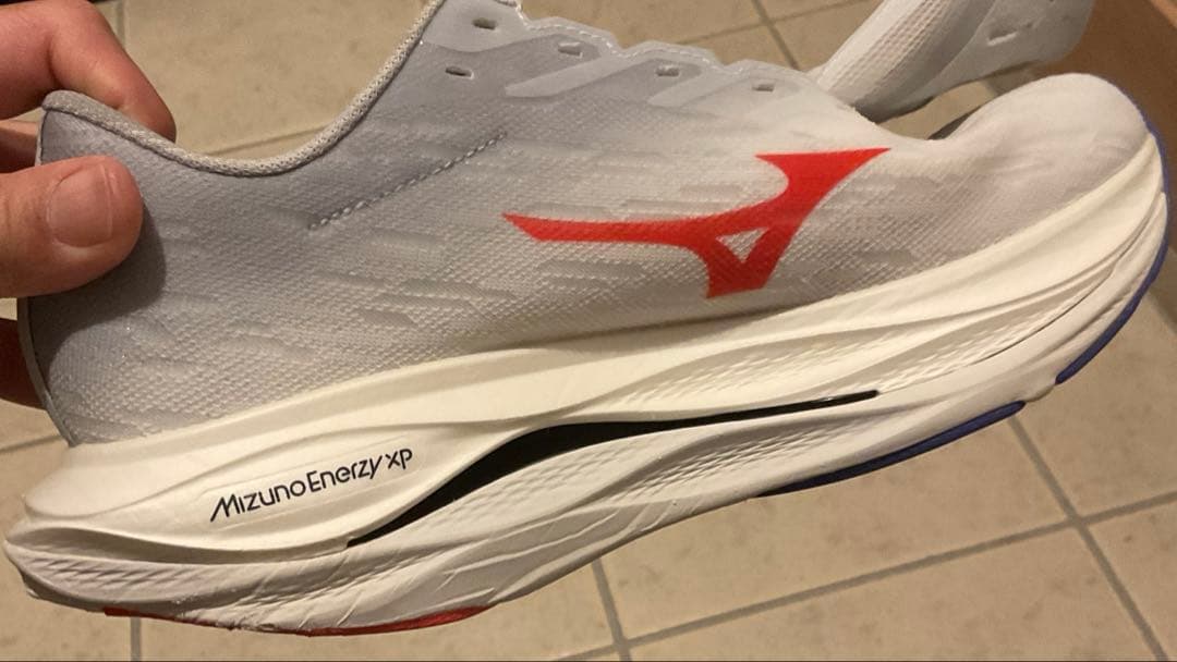ミズノ ランニングシューズ ウエーブ リベリオン フラッシュ 3 26.5