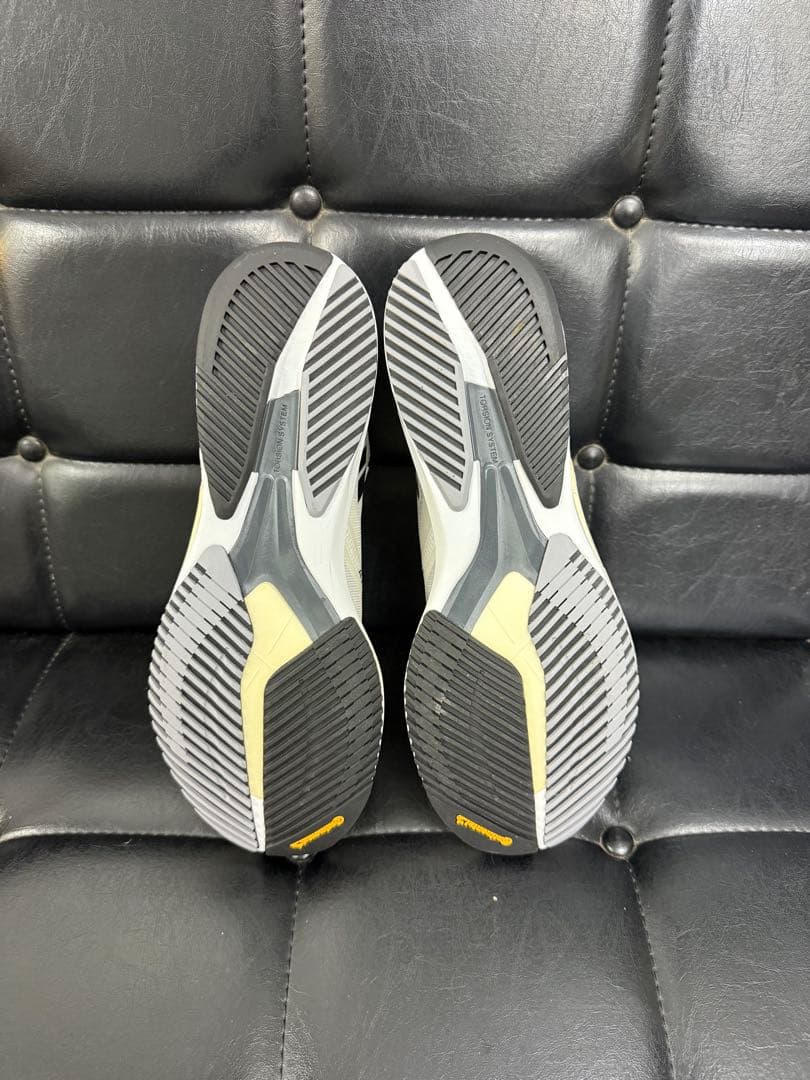 新品未使用品。アディダスadidasアディゼロ ジャパン 27.5