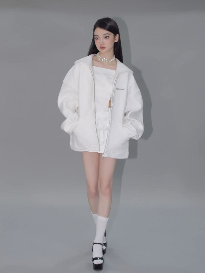 andwang kirakira zip upパーカー