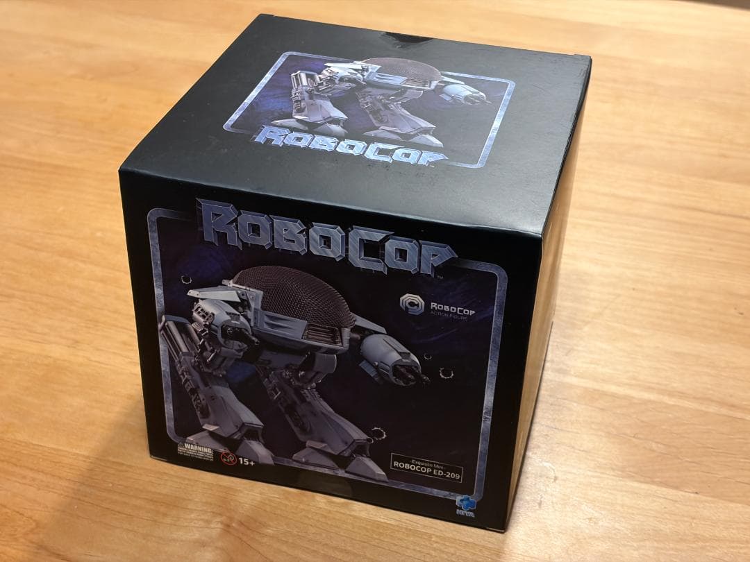 【新品未開封】1/18 ED-209 ロボコップ HIYA TOYS