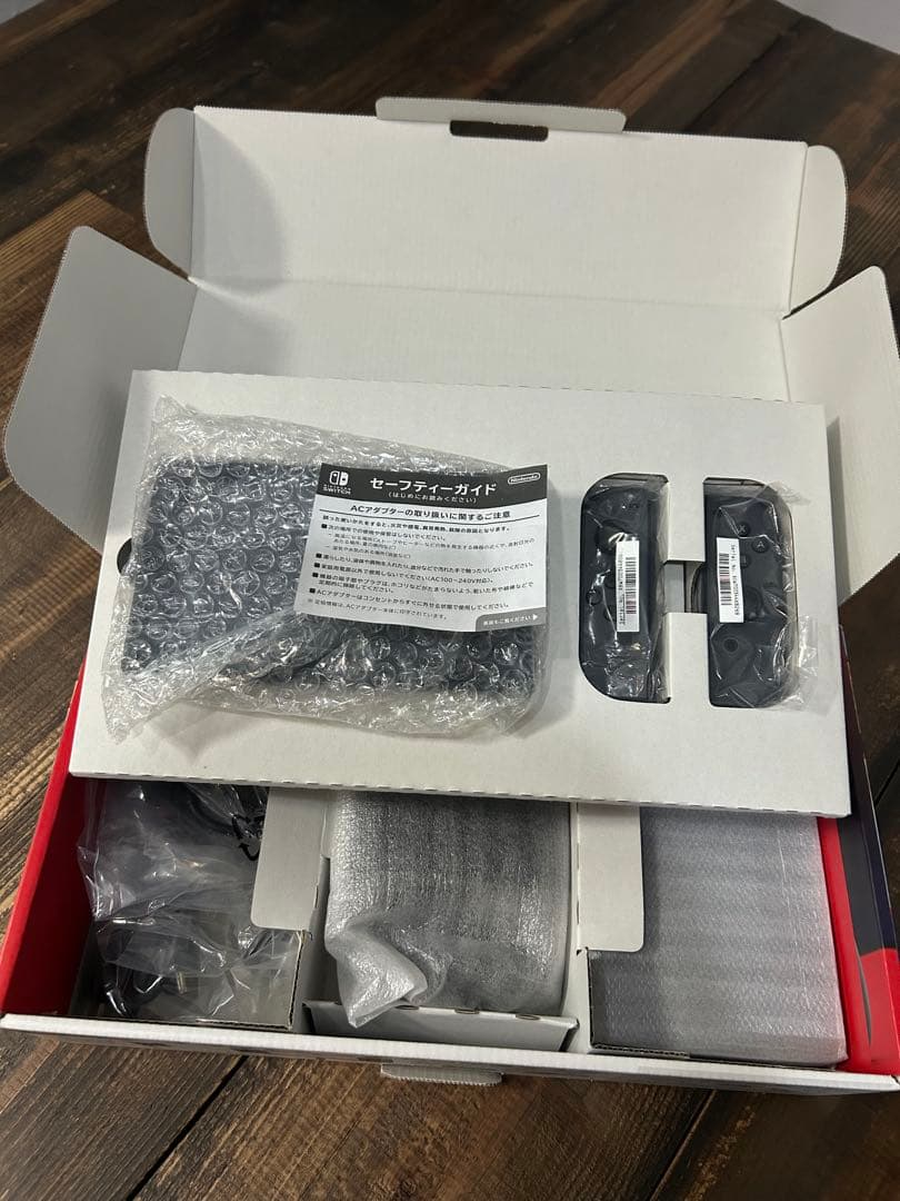 【美品】NintendoSwitch本体バッテリー強化版HAC-001(-01)