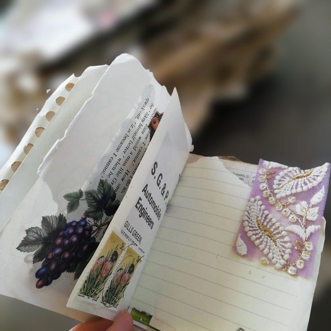 ぼろぼろな紙束のジャンクジャーナル　2冊セット　雑記帳