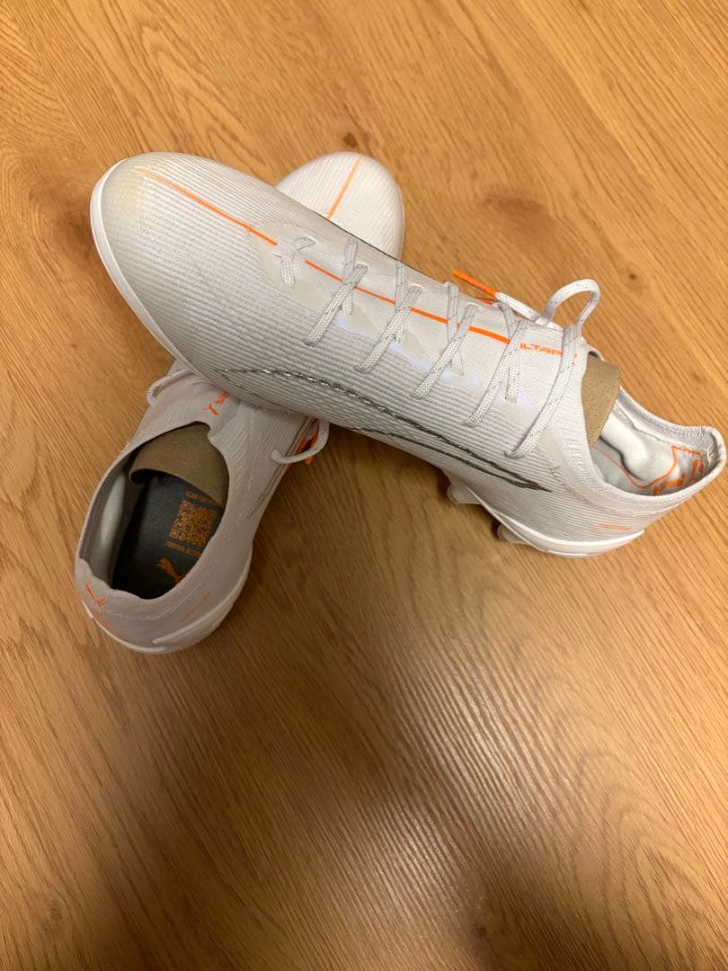 プーマサッカースパイク　ウルトラ6AG