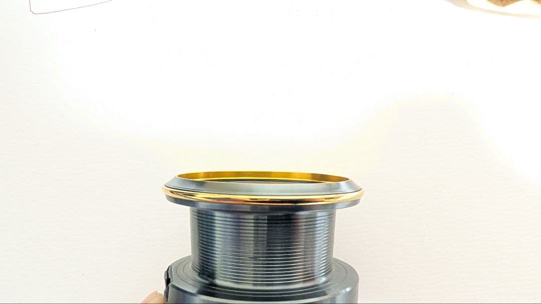 週末限定値下げ！ダイワ 23エアリティ 4000xh