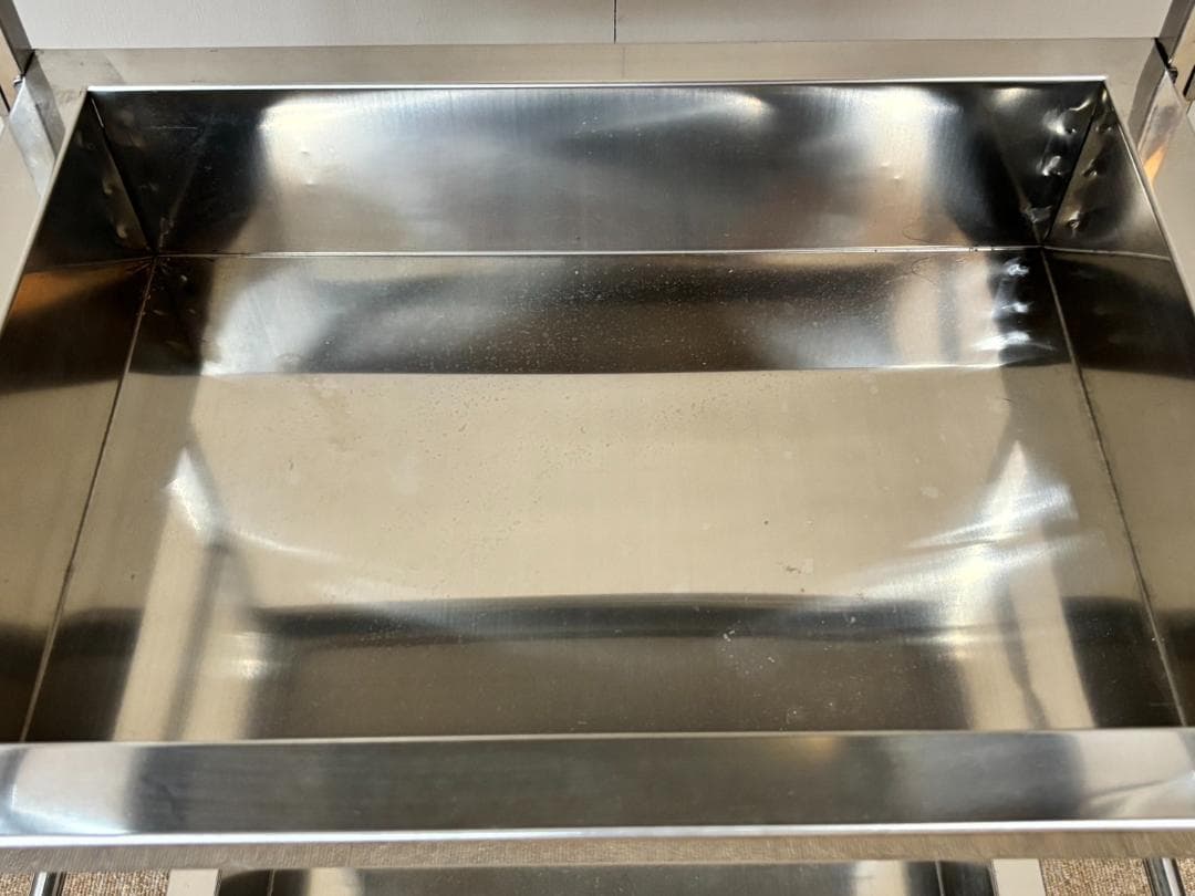 ステンレスワゴン / キャスター付き / ステンレスワゴン３段 / 棚