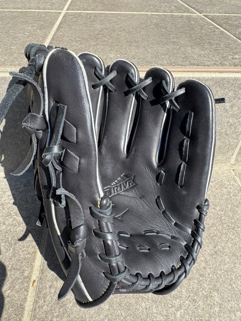 MIZUNO軟式用グローブ ブラック 編み込み