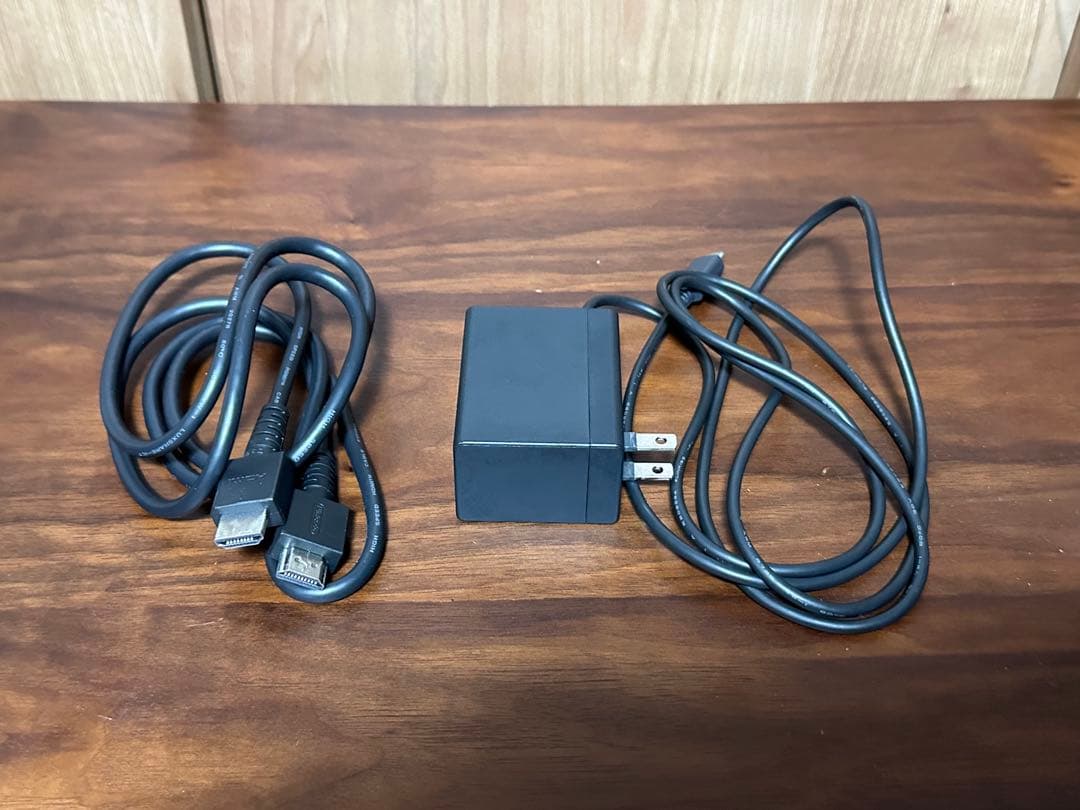 【美品】Nintendo Switchグレー 完品 おまけ付き