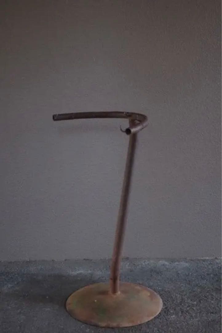 ビンテージ アイアン サークルラック アンティーク家具 店舗什器飾り棚