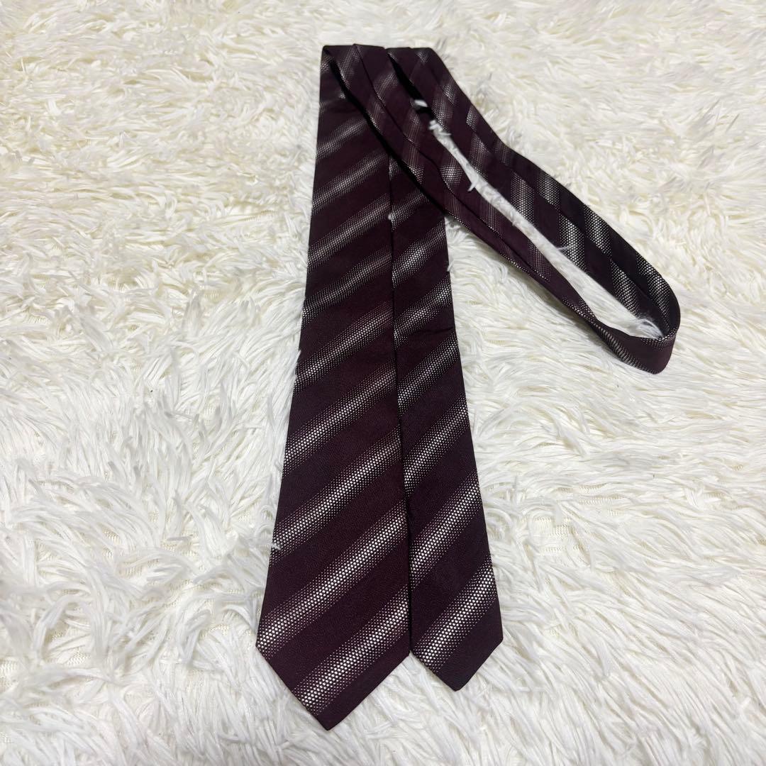 ✨激レア✨【美品】PRADA Holiday&Brown ネクタイ　レジメンタル