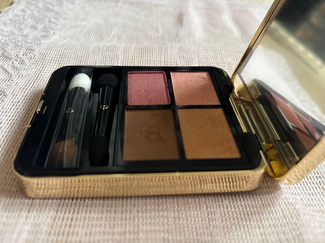 週末値下げ　新作クレ・ド・ポー オンブルクルールクアドリ　限定503