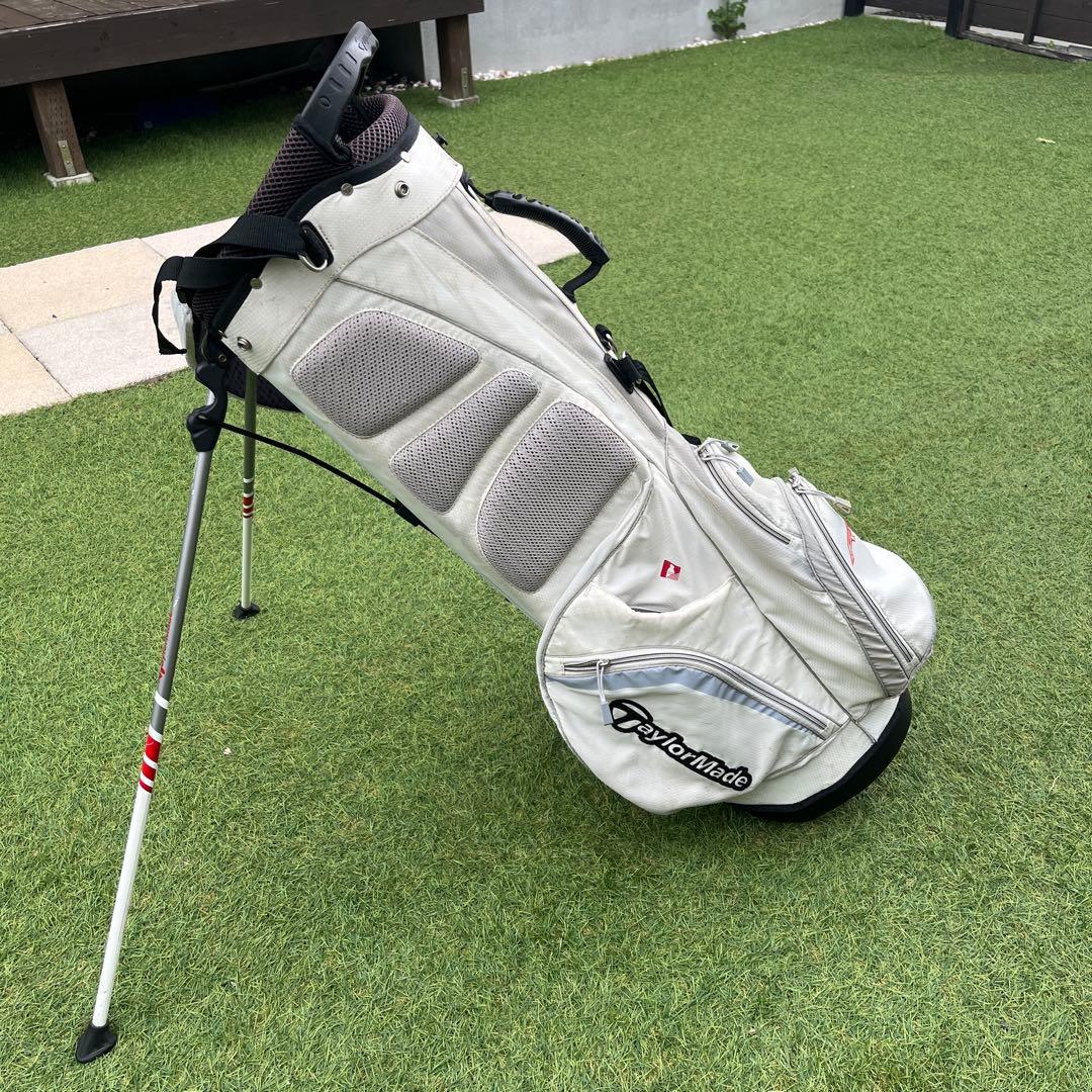 TaylorMade R11 ゴルフ　キャディバッグ　スタンド式