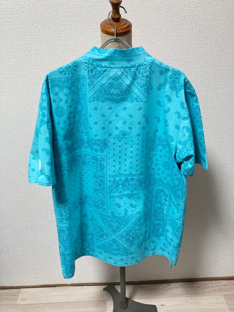 沖縄限定　#FR2 ゴルフポロシャツ L ターコイズブルー 訳あり　ペイズリー柄