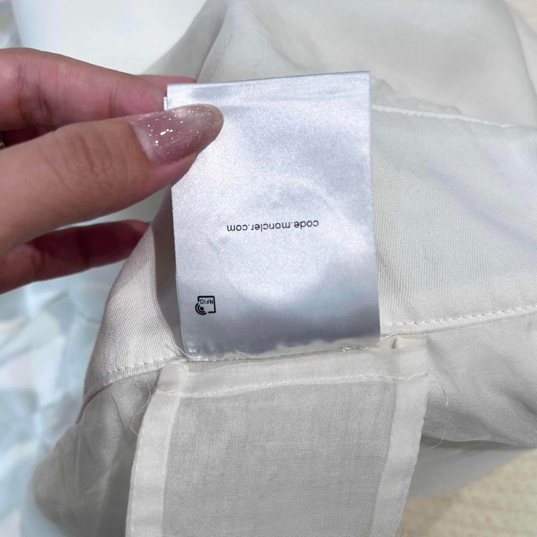 MONCLER ホワイト ジャケットa