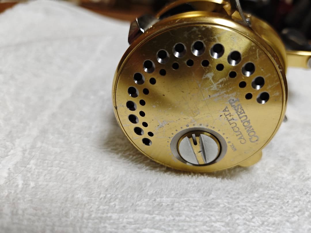 シマノ 15カルカッタコンクエスト300