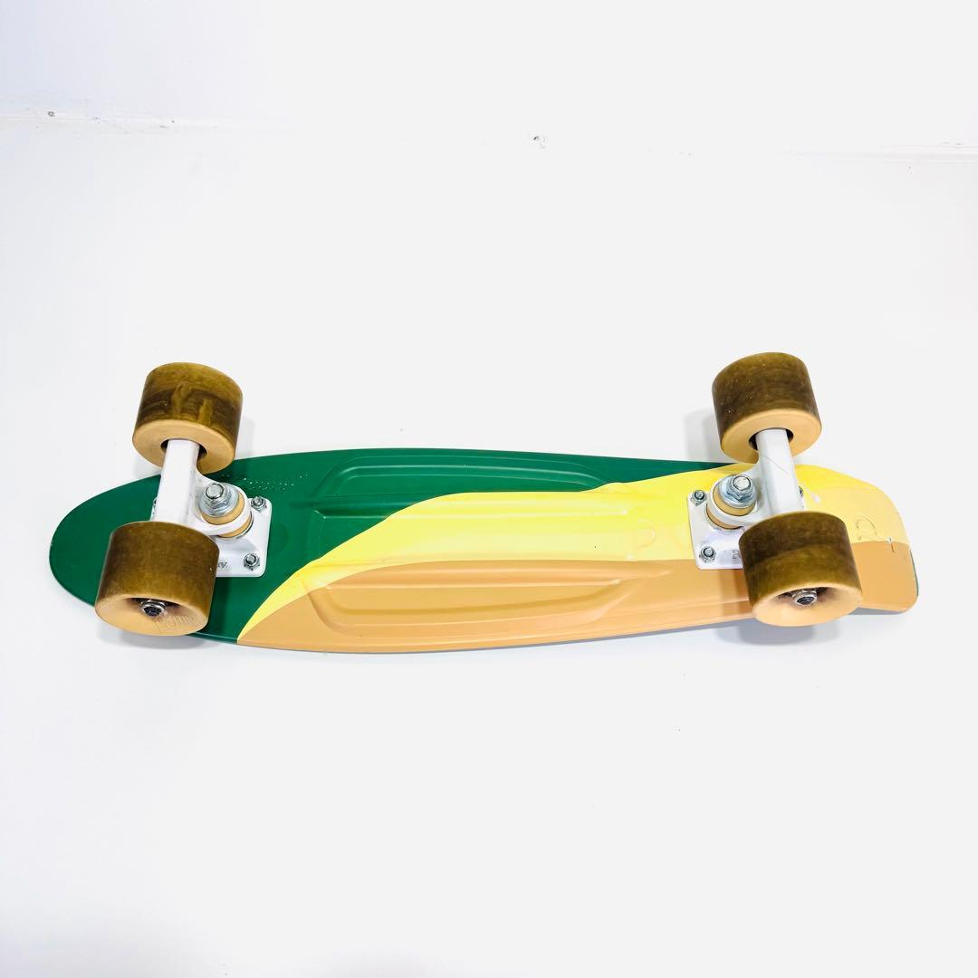 PENNY ペニースケートボード　22インチ コンプリート　SWIRL ケース付