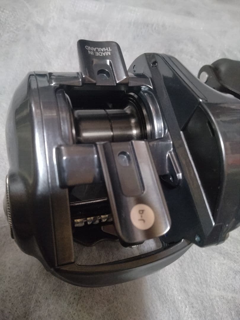 ダイワ ＤＡＩＷＡ 25TATULA SV TW 100XH ベイトリール