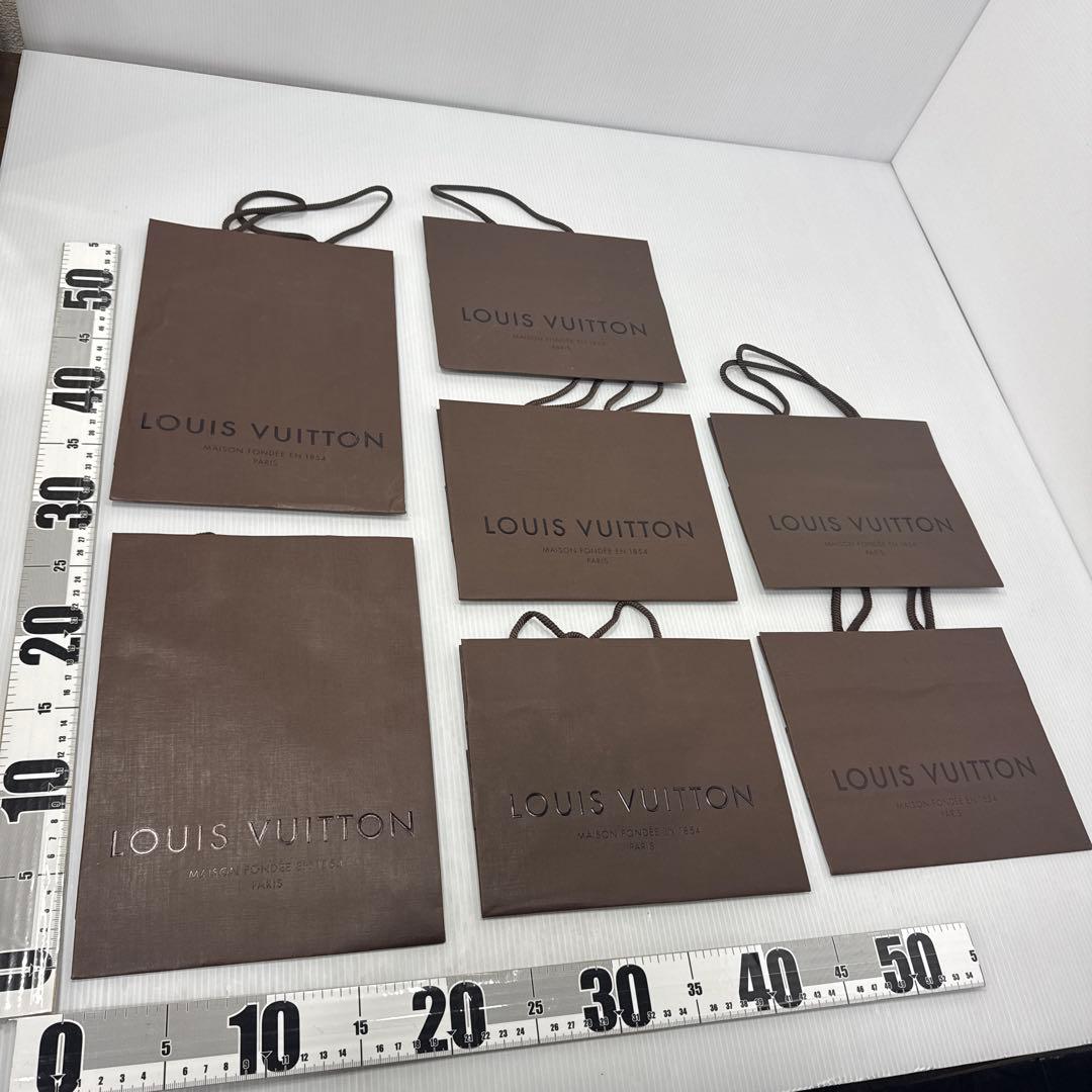 LOUIS VUITTON ルイヴィトン LV 大量 ショッパー 33枚 まとめ