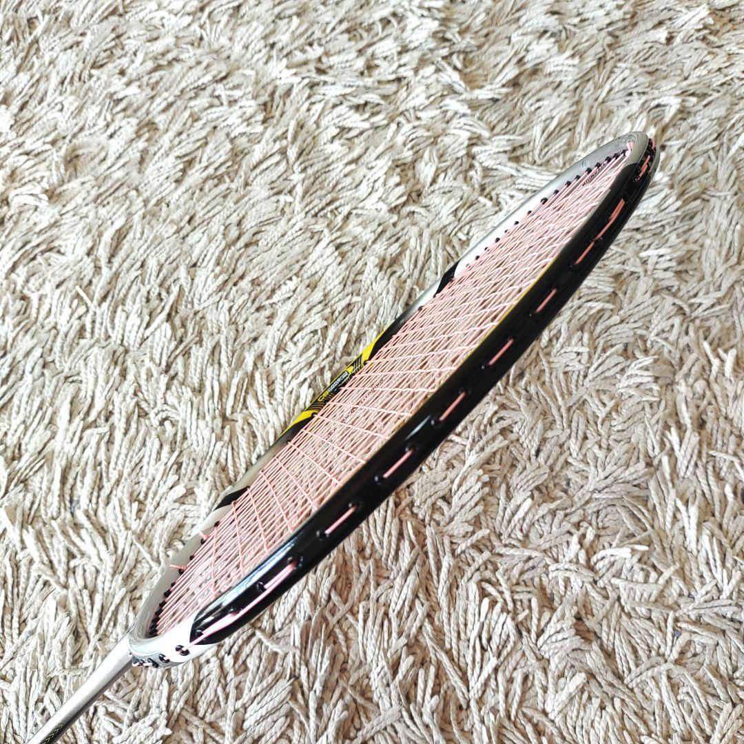 YONEX　ヨネックス　arcsaber7 アークセーバー　バドミントンラケット