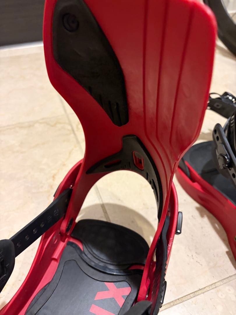 FLUX XF Mサイズ 赤 箱付