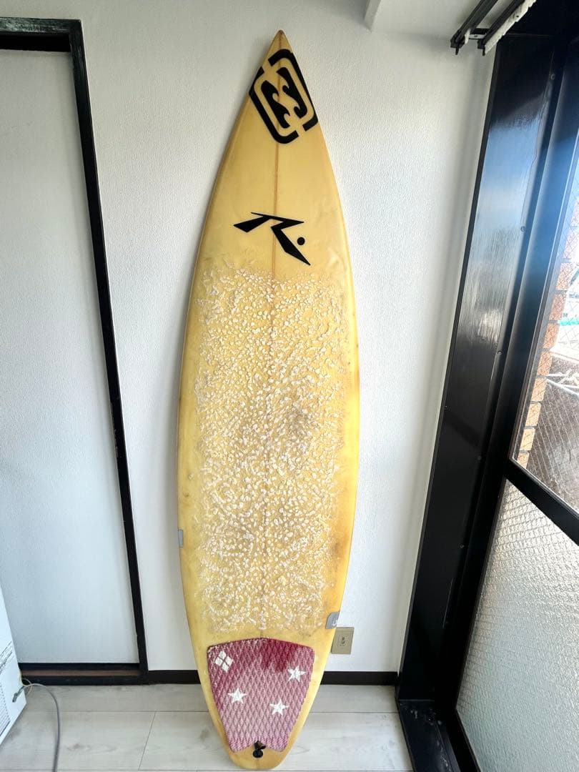 ロストサーフボード5'8 Outcat（フィン＋リーシュ+ケース）